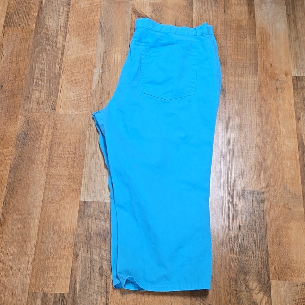 Chaps Turquoise Capris 16 - Picture 3 of 3